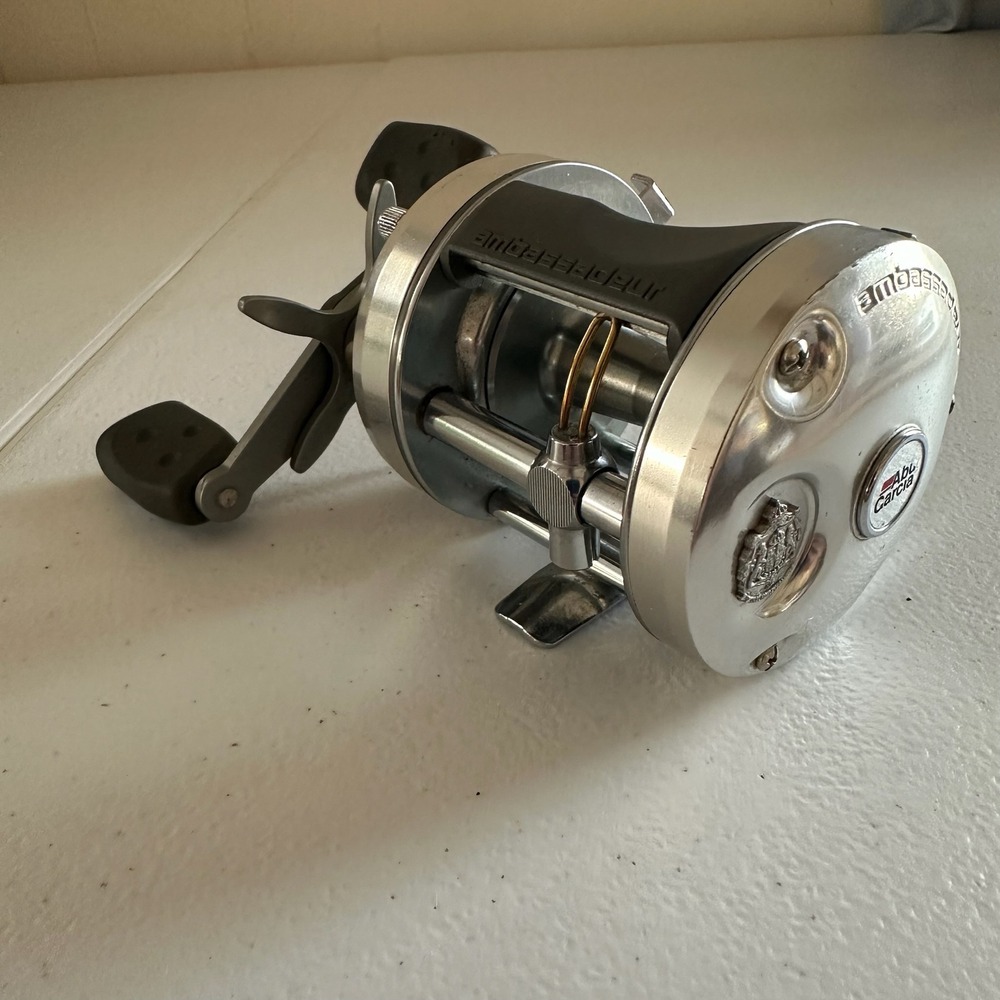 Abu Garcia Ambassadeur C3 Round Baitcast Fishing Reel - Right Hand - 6500C3